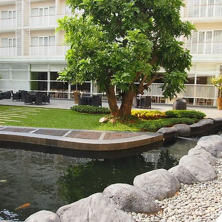 Treepark Serviced Apartment Karawang Eksteriør bilde