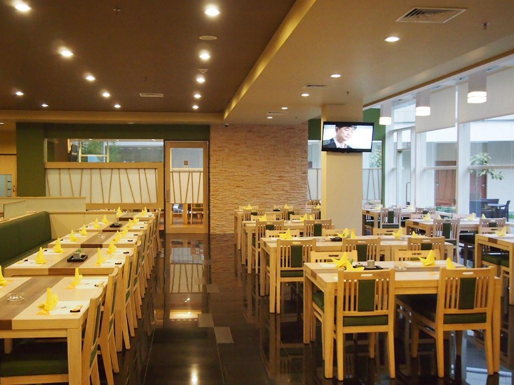 Treepark Serviced Apartment Karawang Eksteriør bilde