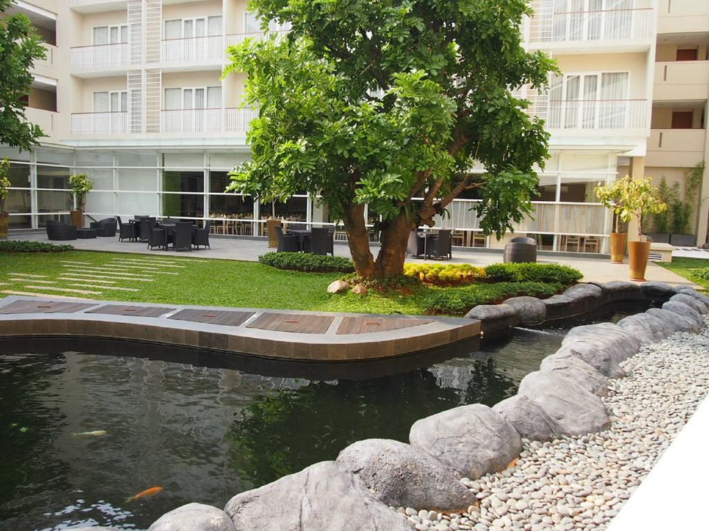 Treepark Serviced Apartment Karawang Eksteriør bilde