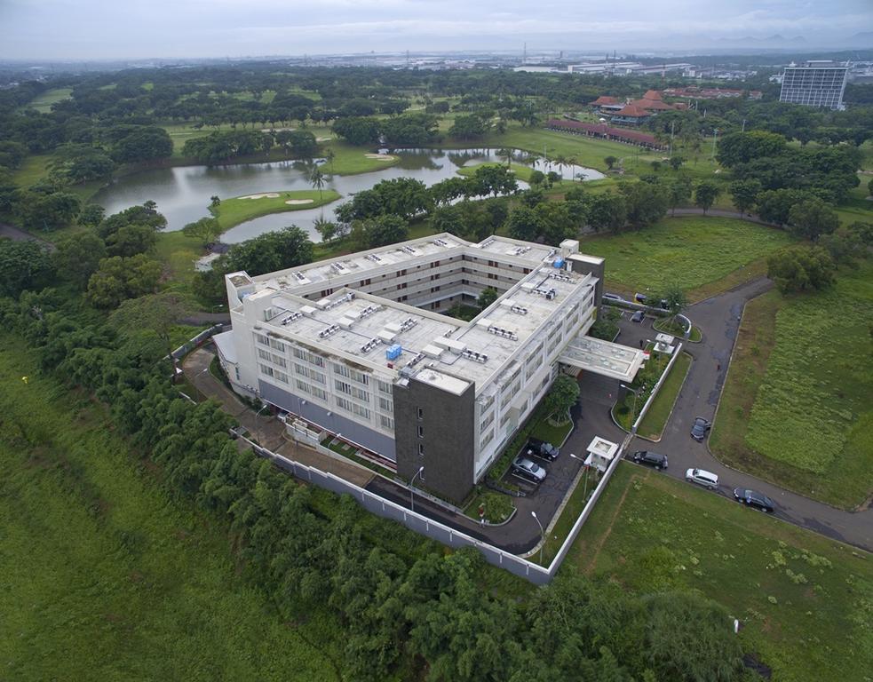 Treepark Serviced Apartment Karawang Eksteriør bilde